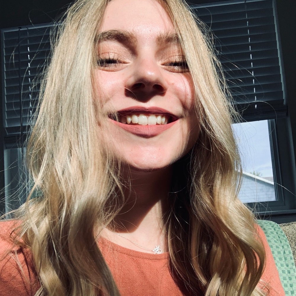 Meet your Posher, Katie